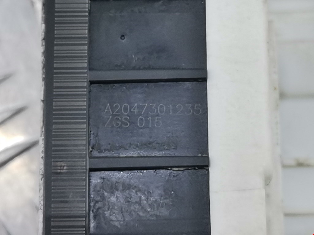 Замок двери задней правой MERCEDES-BENZ C-Class C-klasse W204 2007-2015