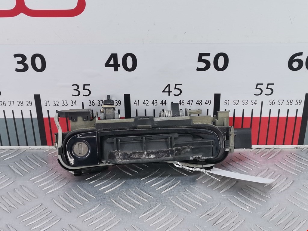 Ручка двери передней наружная правая AUDI A4 B5 1995-2001