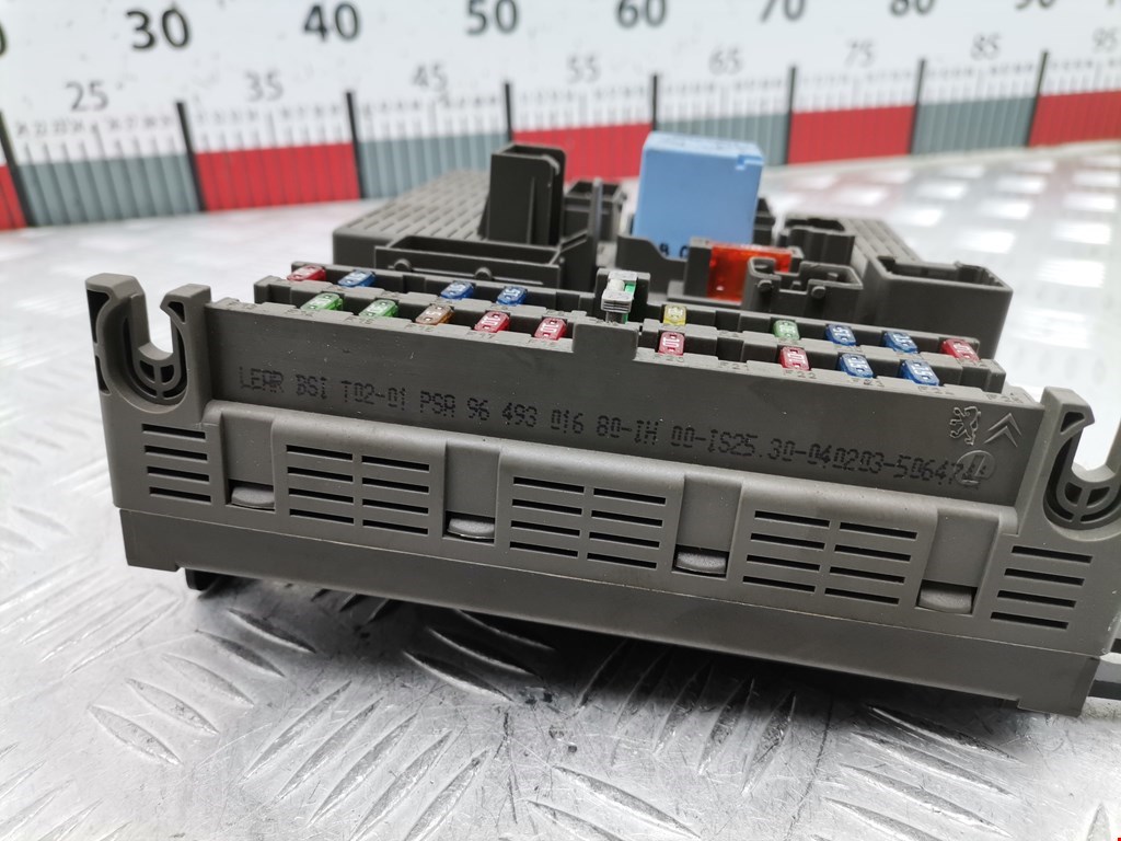 Датчик уровня в бачок омывателя CITROEN C5 I 2001-2008