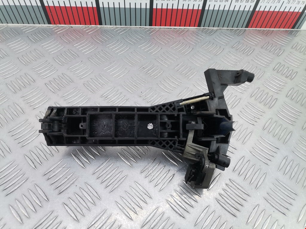 Ручка двери задней наружная правая MERCEDES-BENZ A-Class W168 1997-2004