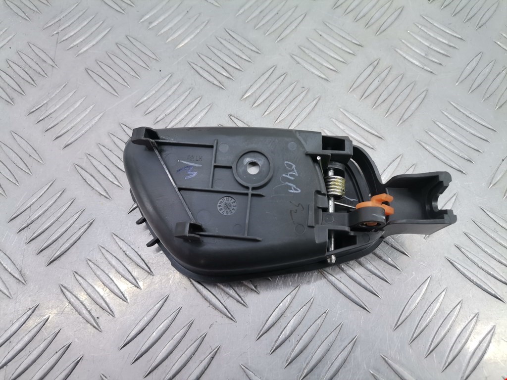 Ручка дверная задняя внутренняя левая CHEVROLET Spark 2010-2015