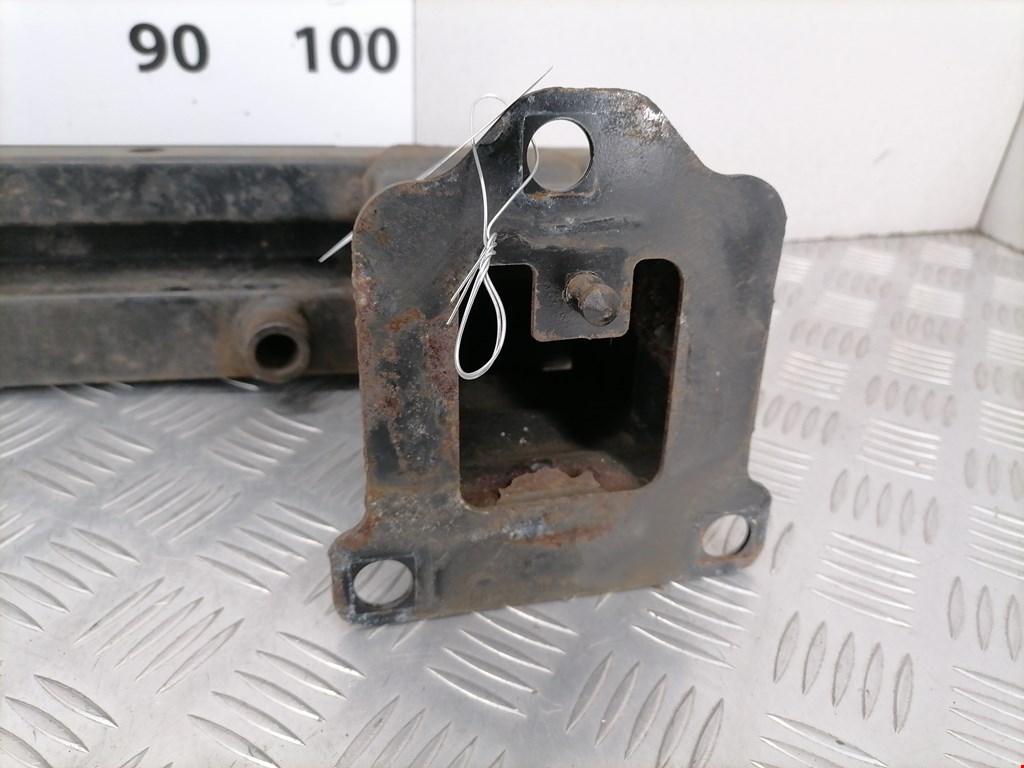 Усилитель переднего бампера (передний) PEUGEOT 207 2006-2015