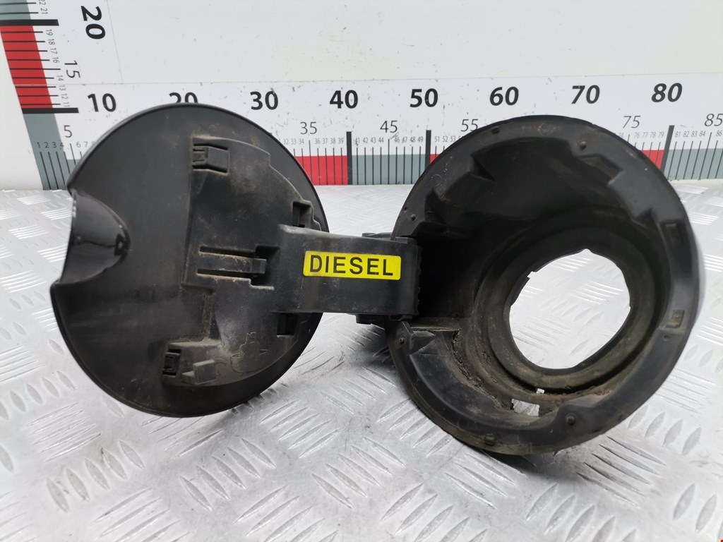 Лючок бензобака CITROEN C3 Picasso 2009-2017