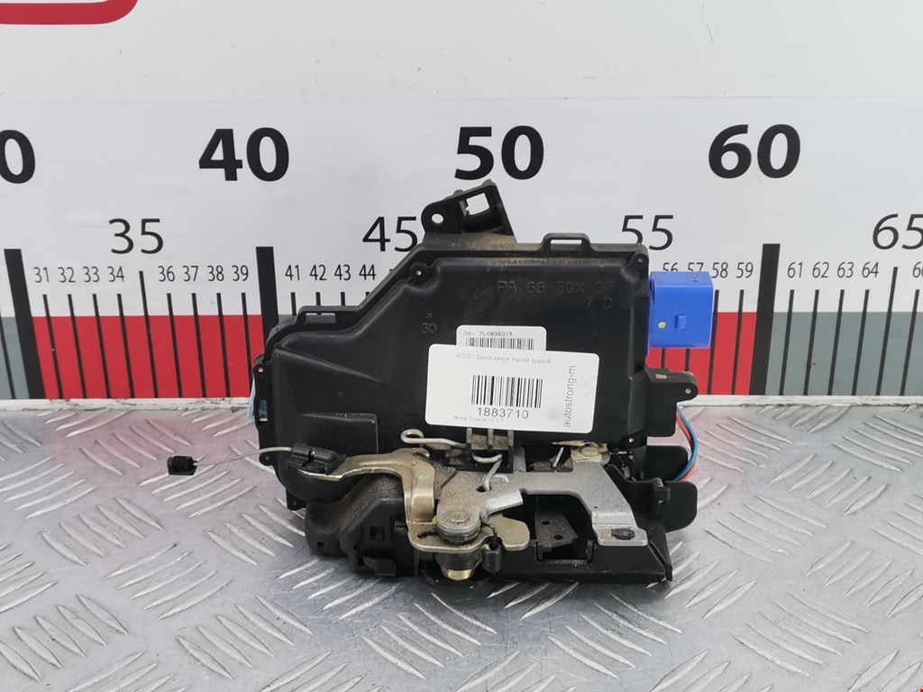 Замок двери задней правой SKODA Octavia A5 1Z- 2004-2013