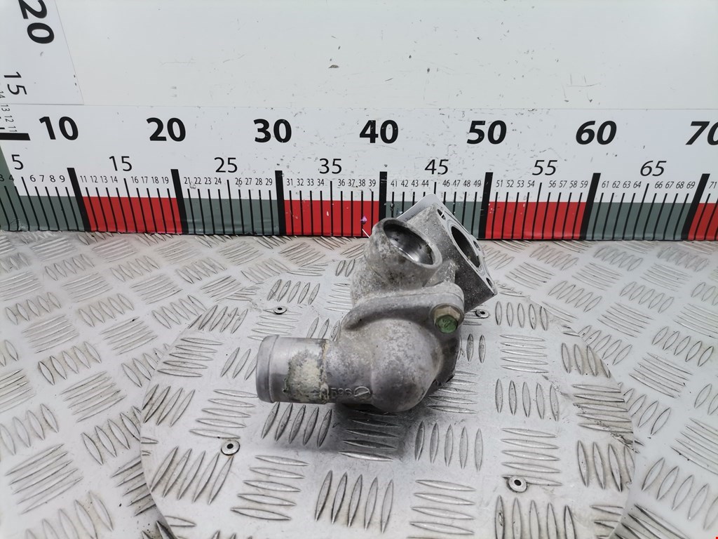 Корпус термостата MITSUBISHI Carisma 1995-1999