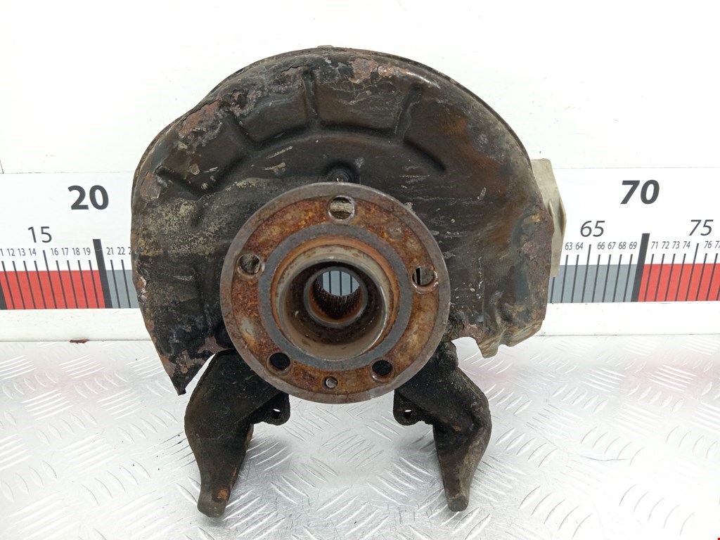 Ступица передняя правая VOLKSWAGEN Polo IV 2001-2009