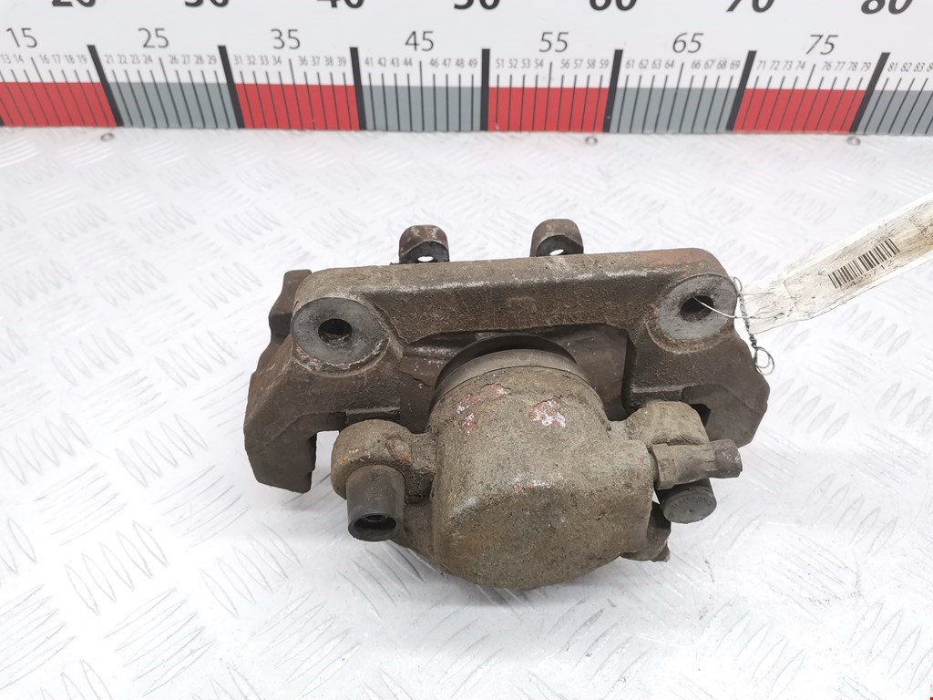 Суппорт передний правый BMW X5 E70 2007-2013