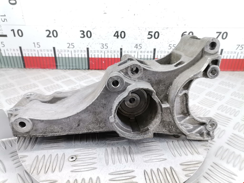 Кронштейн генератора VOLKSWAGEN Lupo 1999-2005