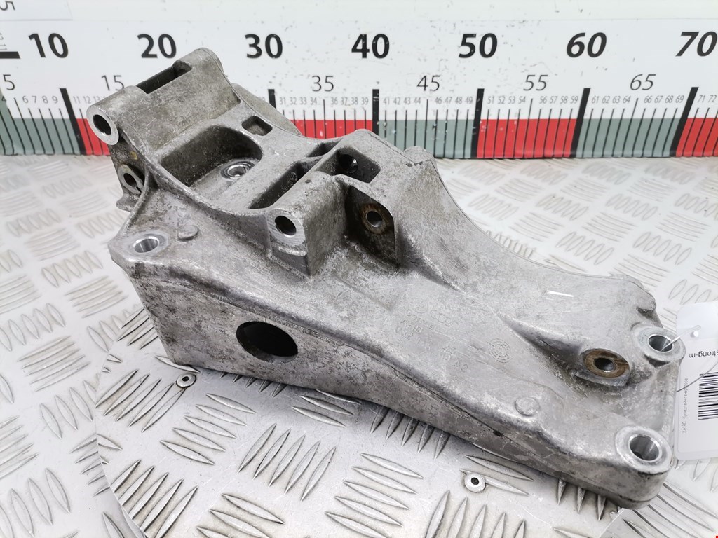 Кронштейн генератора VOLKSWAGEN Lupo 1999-2005