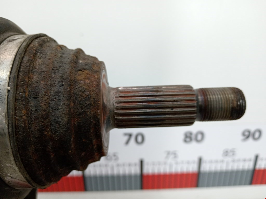 Полуось (привод, приводной вал) передняя левая VOLKSWAGEN Lupo 1999-2005