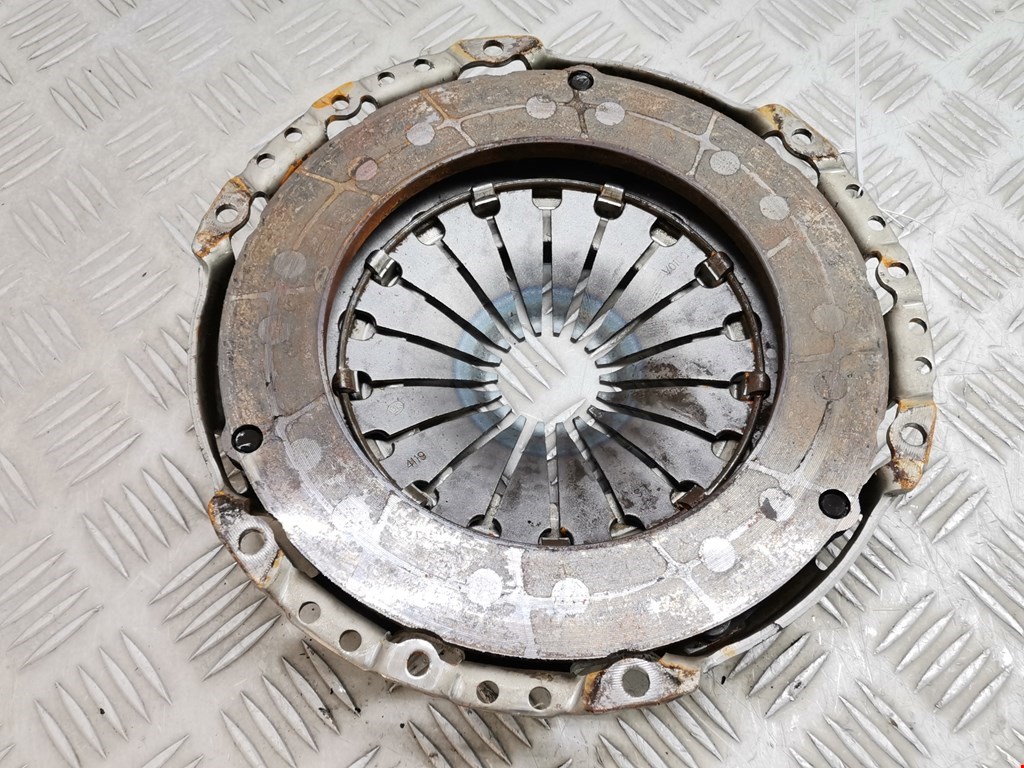 Маховик (демпфер сцепления) VOLKSWAGEN Golf V 2003-2009