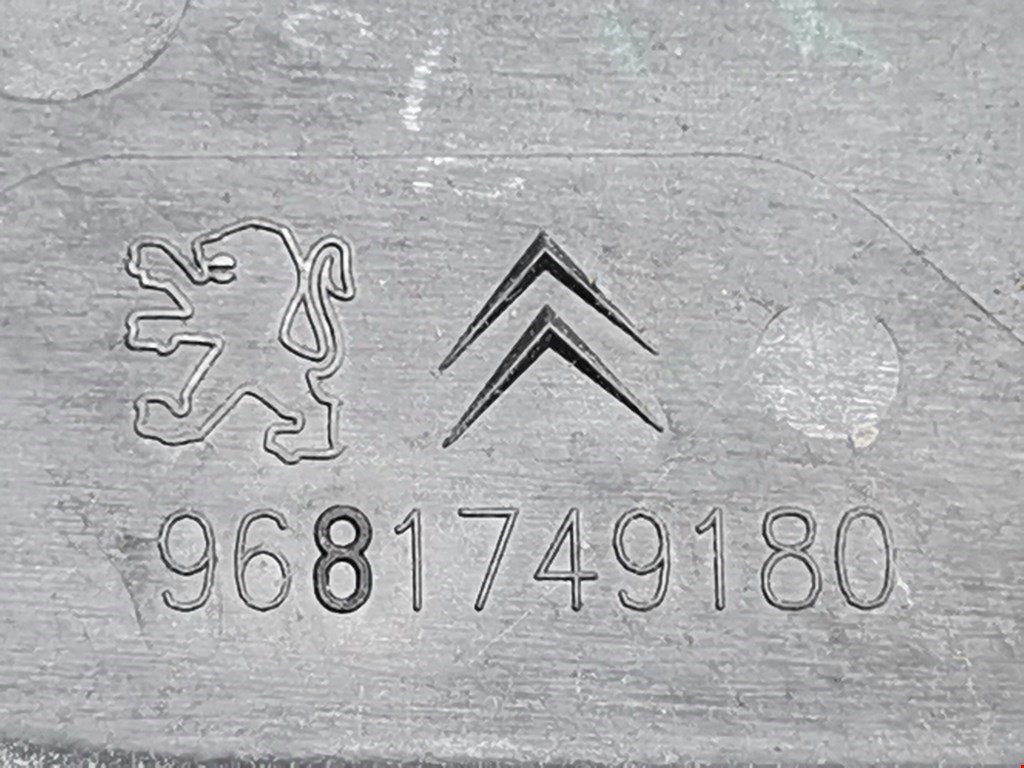 Фонарь задний правый CITROEN C3 Picasso 2009-2017