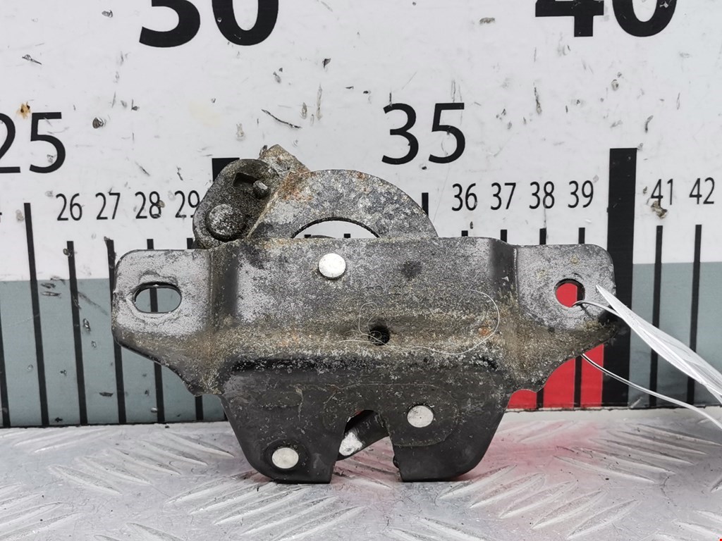 Замок двери распашной правой Citroen Berlingo 1 (1996-2012)