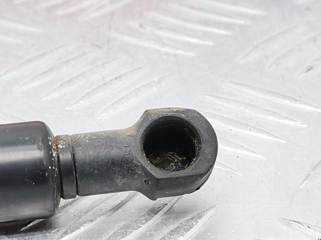 Амортизатор капота левый=правый SEAT Alhambra 1996-2010