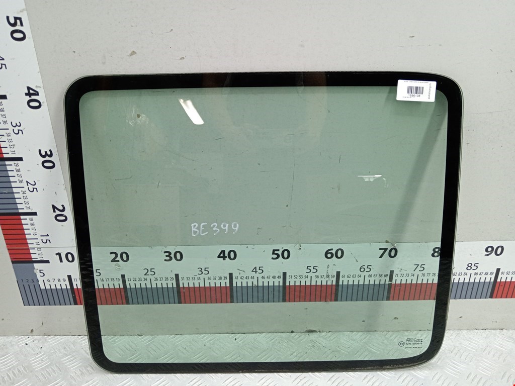 Стекло кузовное глухое правое CITROEN Berlingo 1996-2012