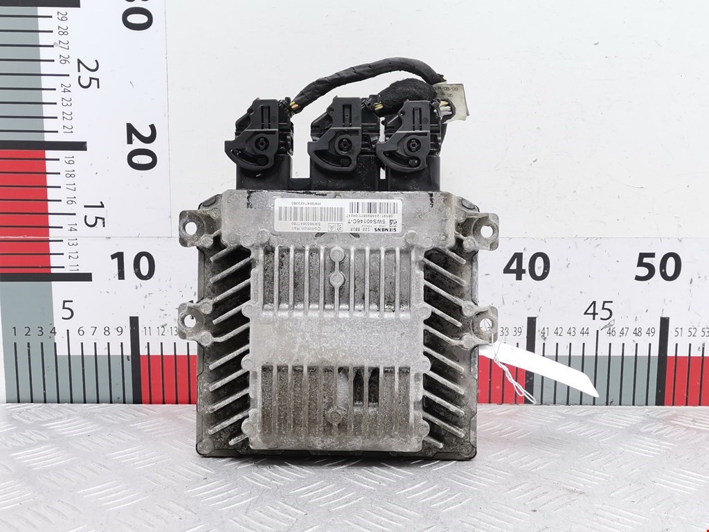 Блок управления двигателя (ЭБУ) CITROEN Berlingo 1996-2012