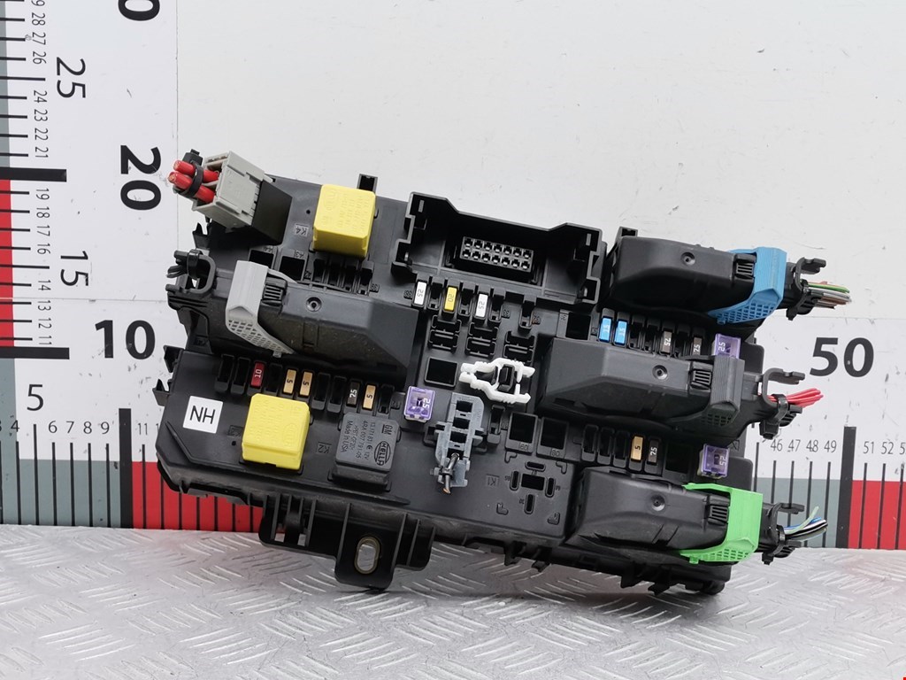 Датчик уровня в бачок омывателя OPEL Astra H/Family 2004-2015