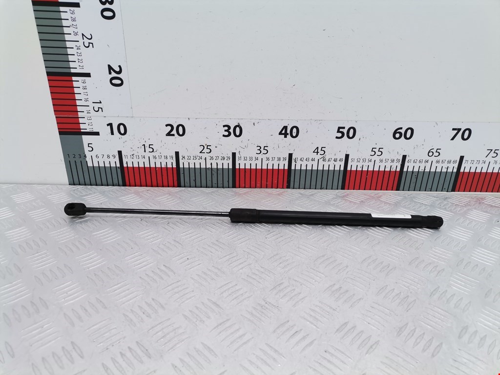 Амортизатор капота левый=правый OPEL Astra H/Family 2004-2015