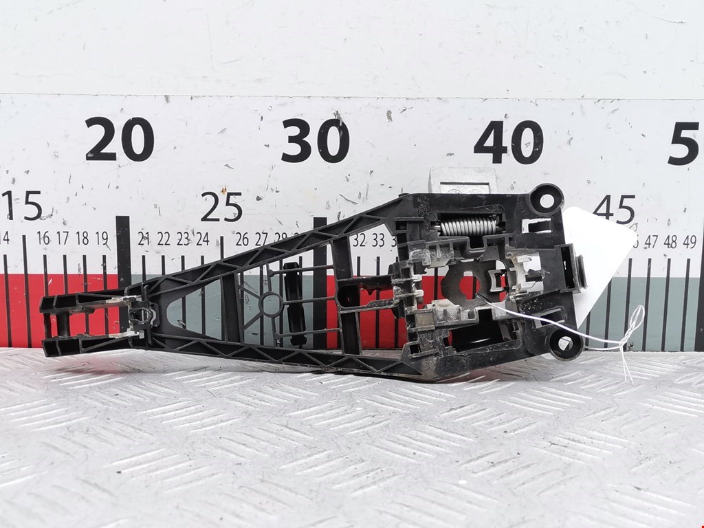 Кронштейн ручки OPEL Astra H/Family 2004-2015