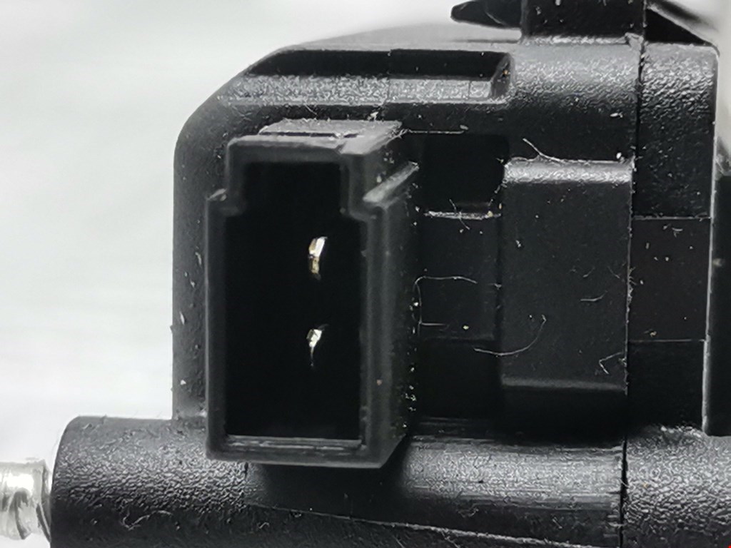 Активатор замка бензобака OPEL Astra H/Family 2004-2015