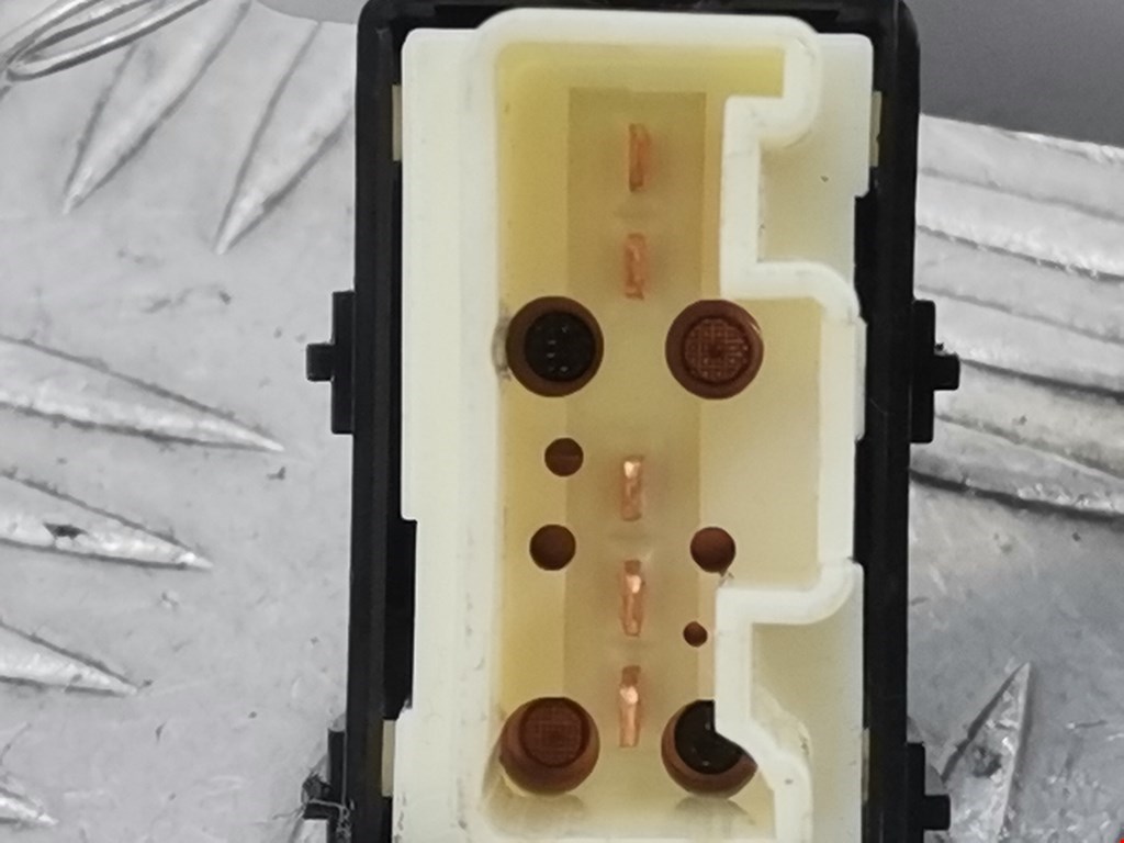 Кнопка стеклоподъемника MAZDA Mazda 6 GG 2000-2007