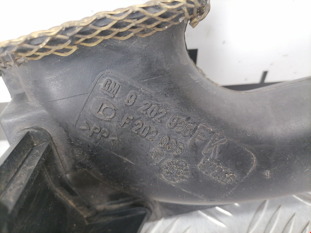 Воздухозаборник (наружный) OPEL Zafira A 1999-2005