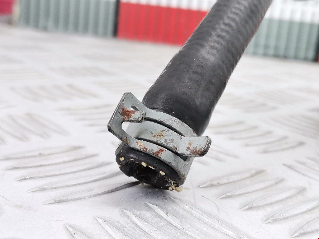 Патрубок AUDI TT 8N 1998-2006