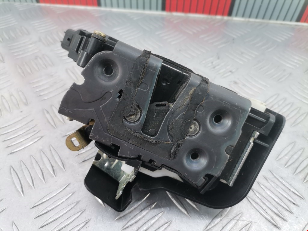 Замок двери задней правой FORD C-MAX 2003-2010