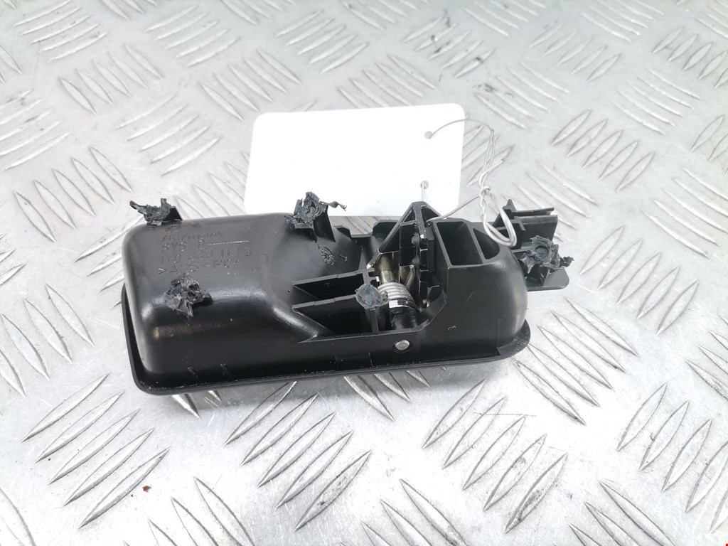 Ручка дверная задняя внутренняя левая VOLKSWAGEN Touran 2003-2010