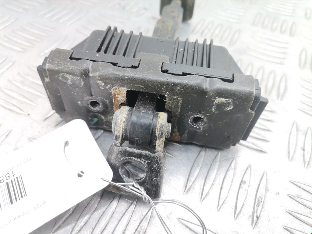 Ограничитель открывания двери BMW X5 E53 1999-2006