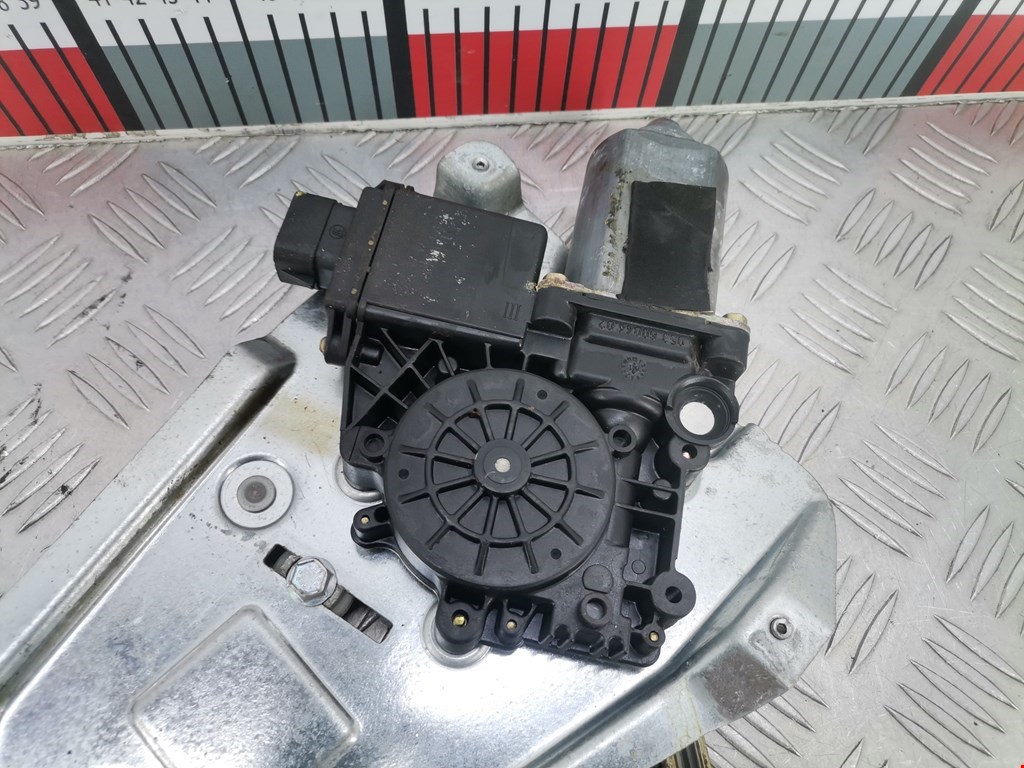 Стеклоподъемник передний правый OPEL Omega B 1994-2004