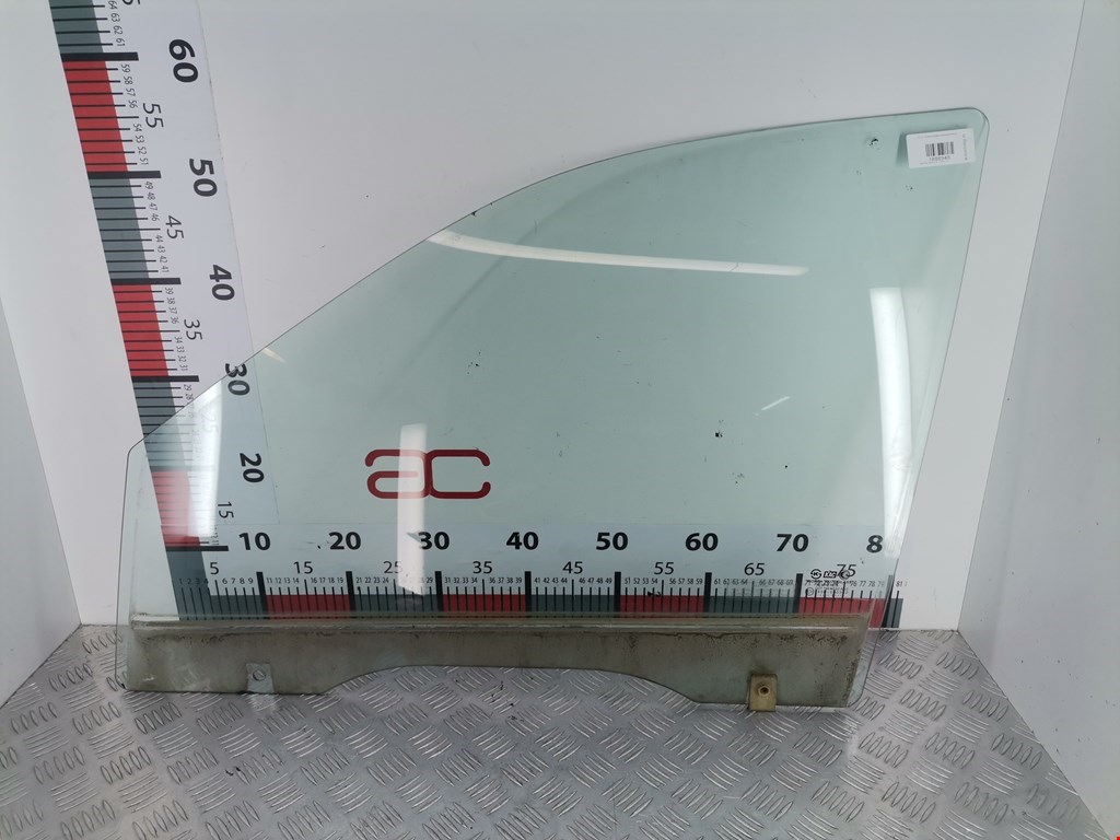 Стекло двери переднее левое HYUNDAI Santa Fe SM/ Classic 2000-2012