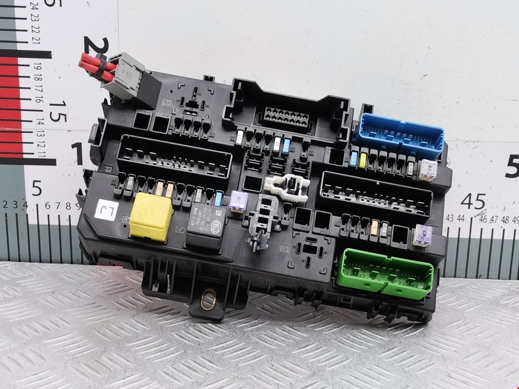 Датчик уровня в бачок омывателя OPEL Astra H/Family 2004-2015