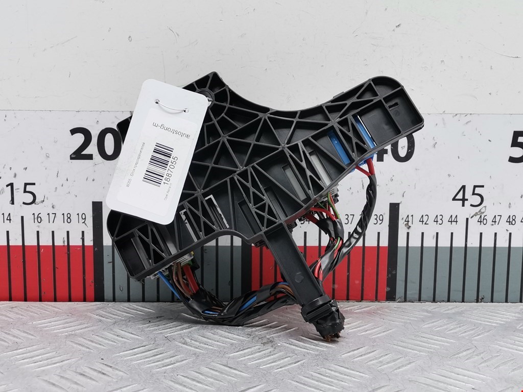 Датчик уровня в бачок омывателя OPEL Astra H/Family 2004-2015