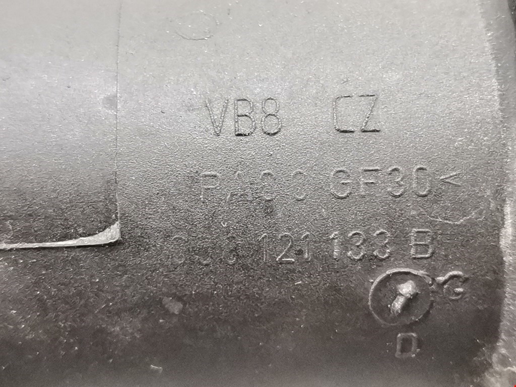 Тройник системы охлаждения AUDI A4 B5 1995-2001