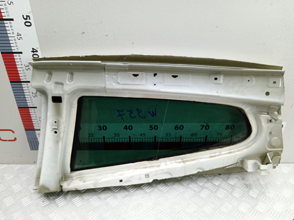 Стекло кузовное глухое правое VOLKSWAGEN Scirocco III 2008-2017