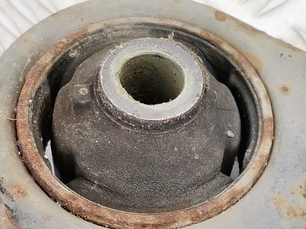 Рычаг передний правый TOYOTA RAV 4 XA30 2006-2012