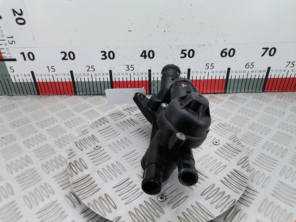 Корпус термостата VOLKSWAGEN Polo IV 2001-2009