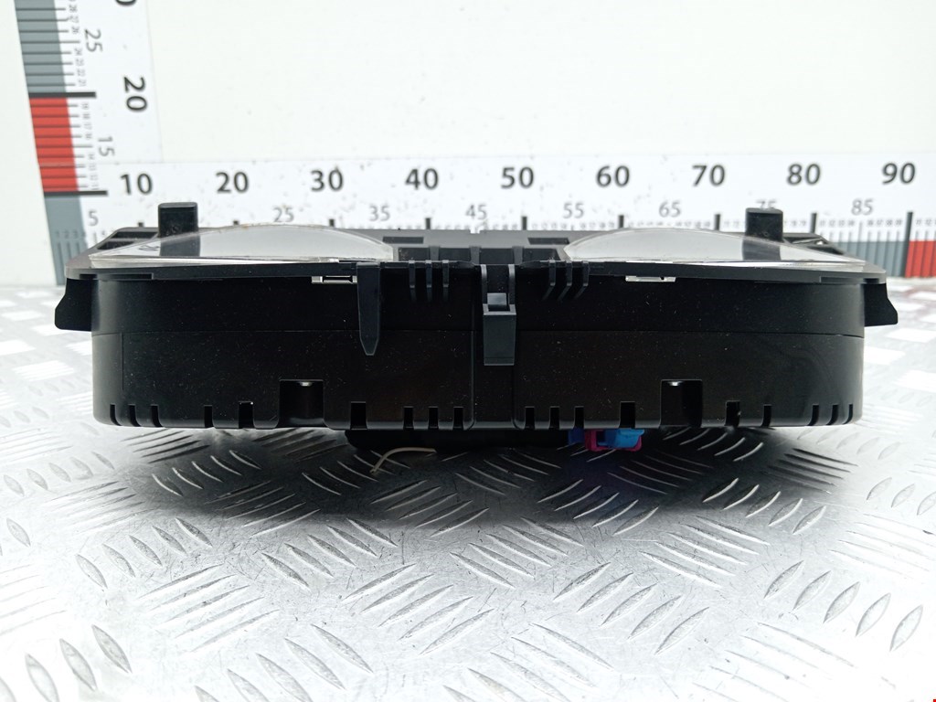 Панель приборов (щиток) VOLKSWAGEN Passat B7 2011-2015