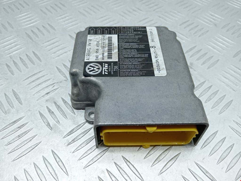 Блок управления AIR BAG VOLKSWAGEN Passat B7 2011-2015