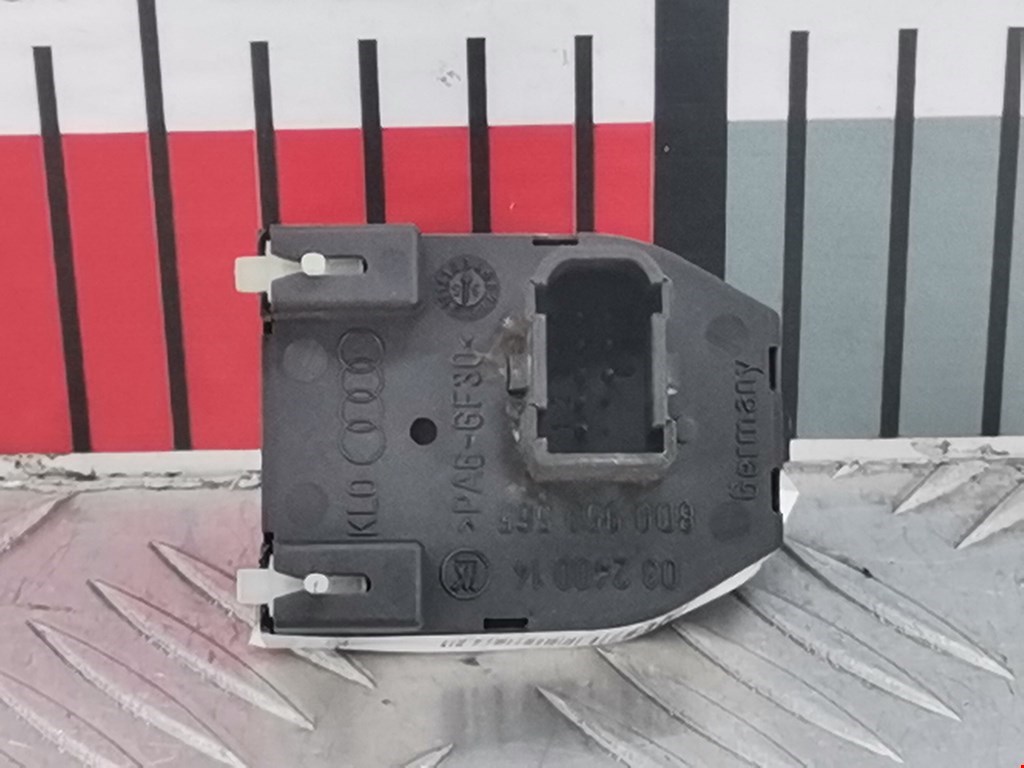 Блок управления зеркалами AUDI A4 B5 1995-2001