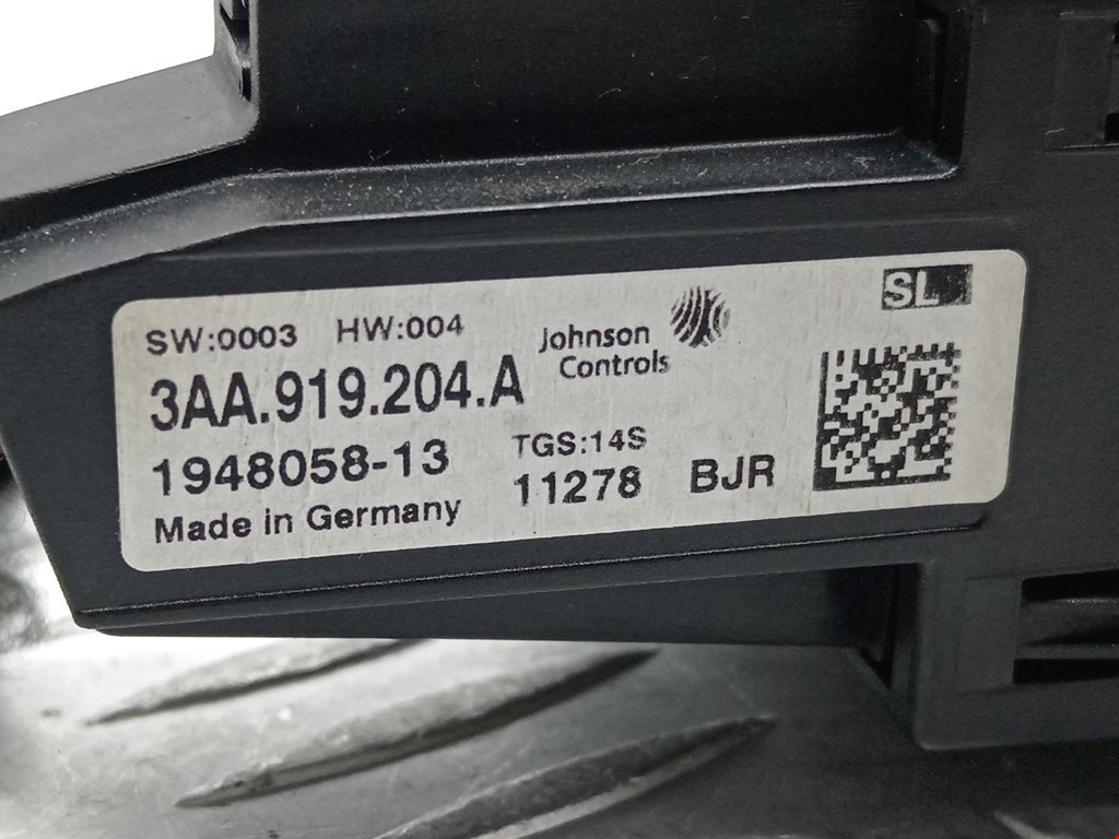 Часы VOLKSWAGEN Passat B7 2011-2015