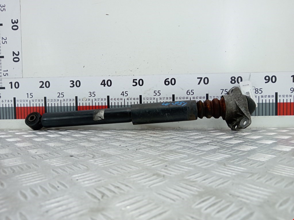 Амортизатор задний правый VOLKSWAGEN Passat B7 2011-2015