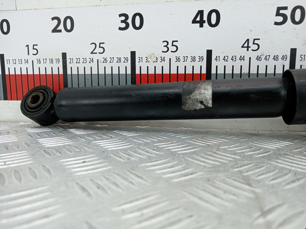 Амортизатор задний правый VOLKSWAGEN Passat B7 2011-2015