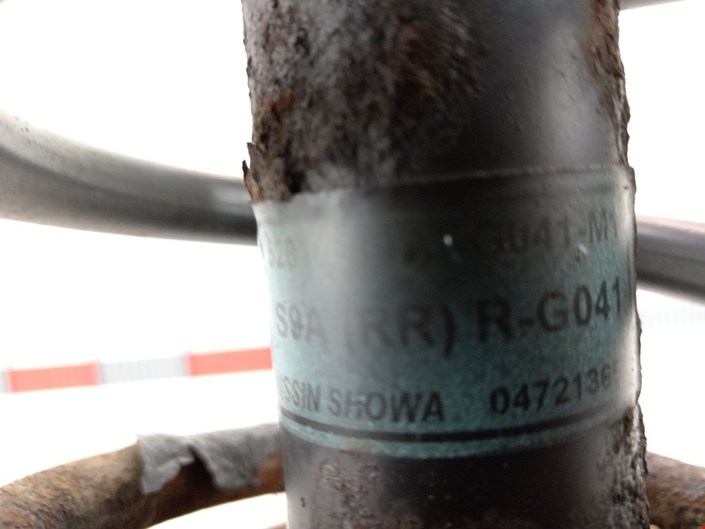 Амортизатор задний правый HONDA CR-V II 2002-2007