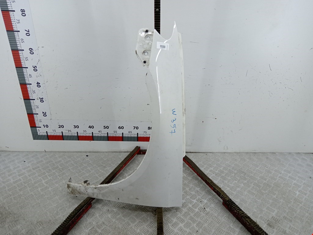 Крыло переднее левое VOLKSWAGEN Scirocco III 2008-2017