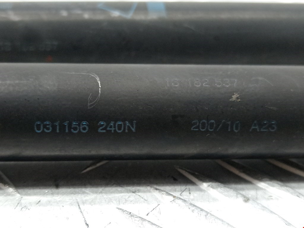 Амортизатор крышки (двери) багажника OPEL Corsa D 2006-2014