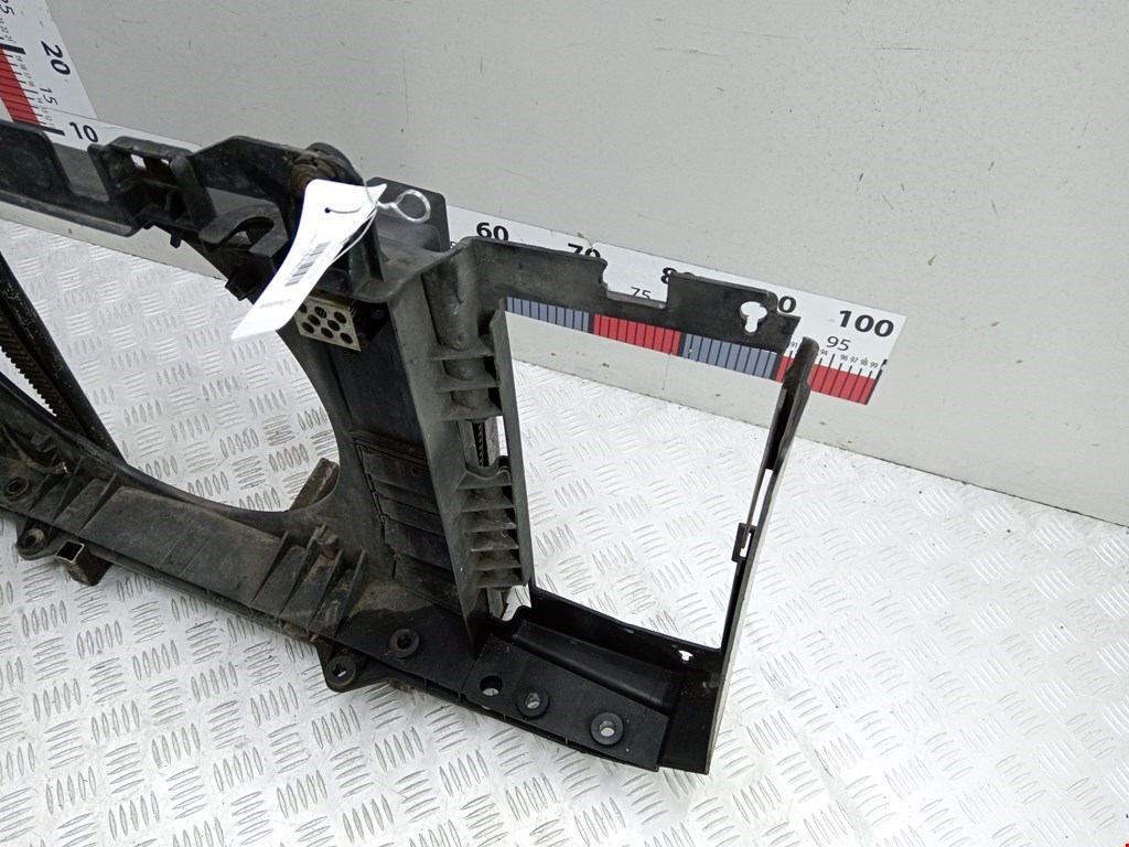 Диффузор (кожух) вентилятора CITROEN Xsara Picasso 1999-2012