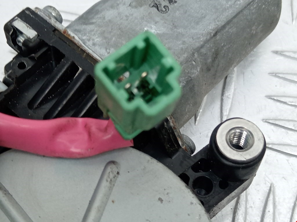 Стеклоподъемник задний правый HONDA CR-V II 2002-2007