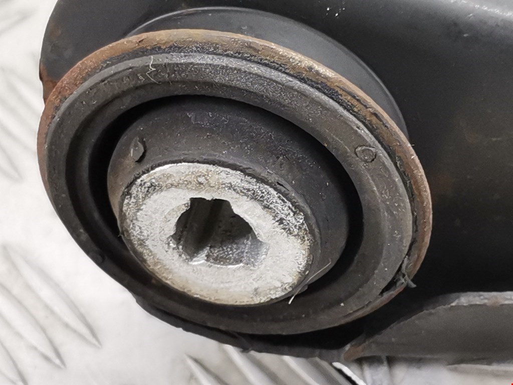 Рычаг передний левый RENAULT Kangoo 1997-2008